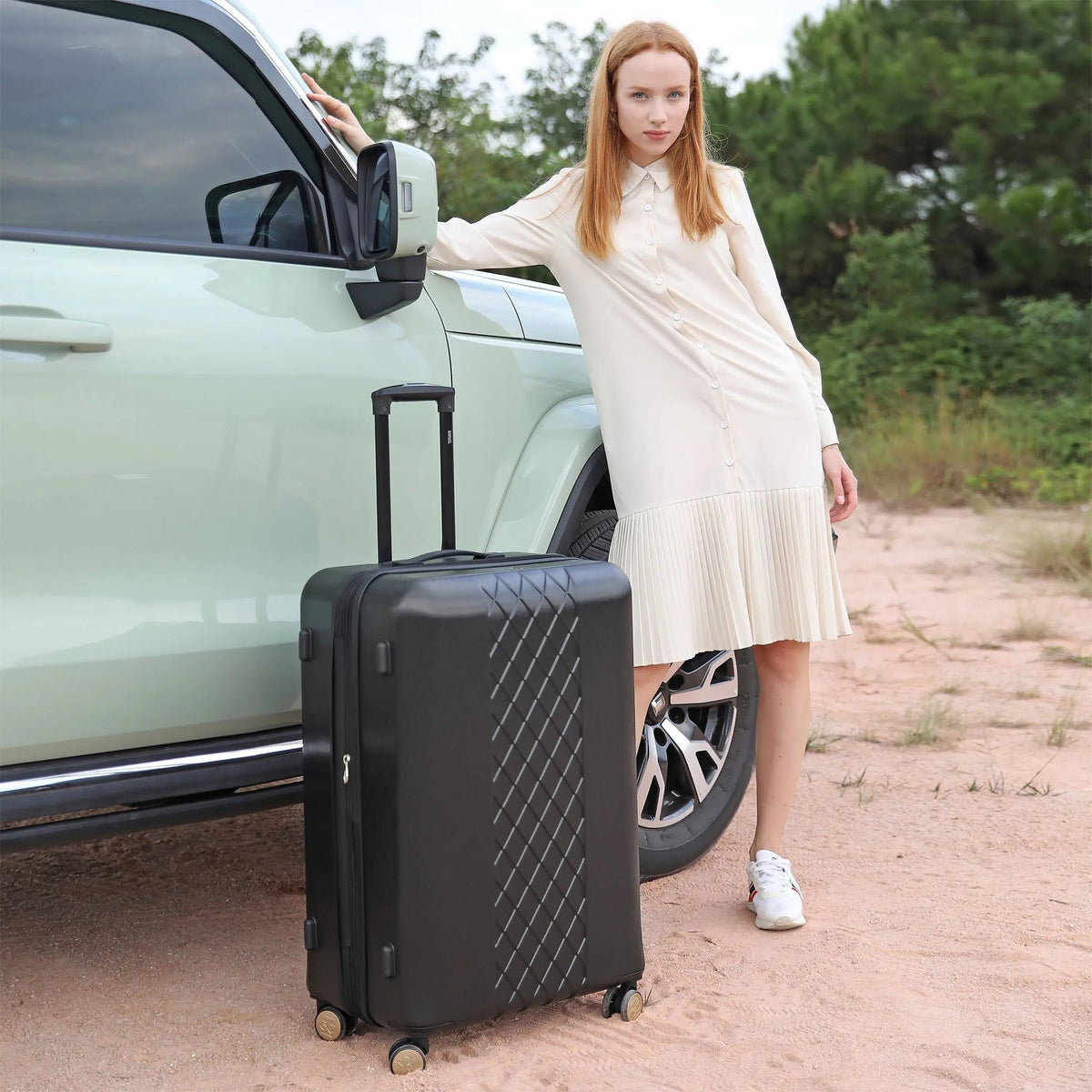 Diamond 3-Piece Expandable Spinner Luggage Set, Black