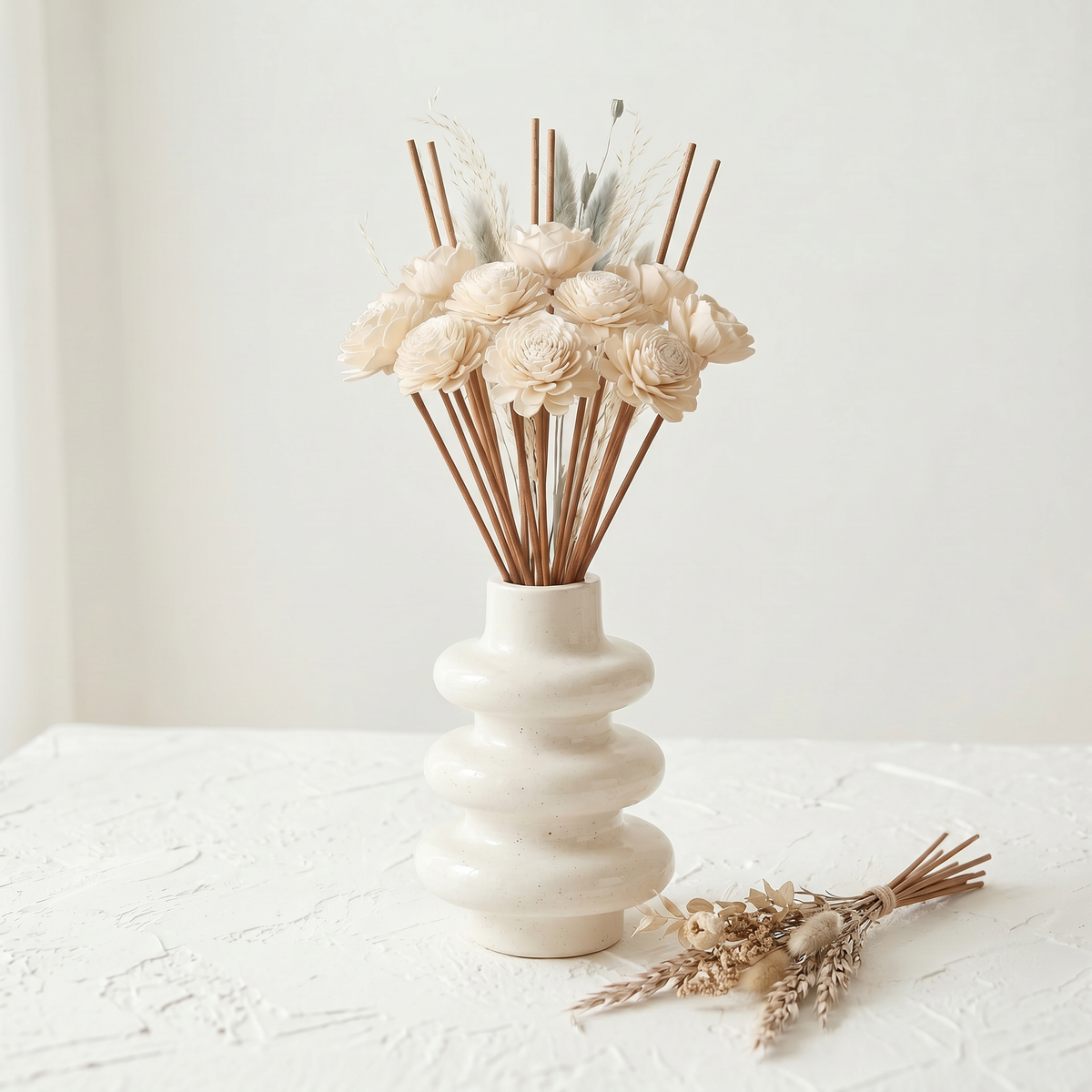 Stacked Bubble Vase Reed Diffuser Gift Set, White