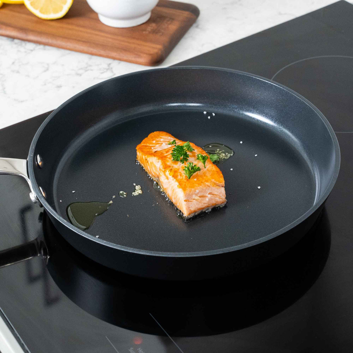 Alva Ceramic Nonstick Frying Pan