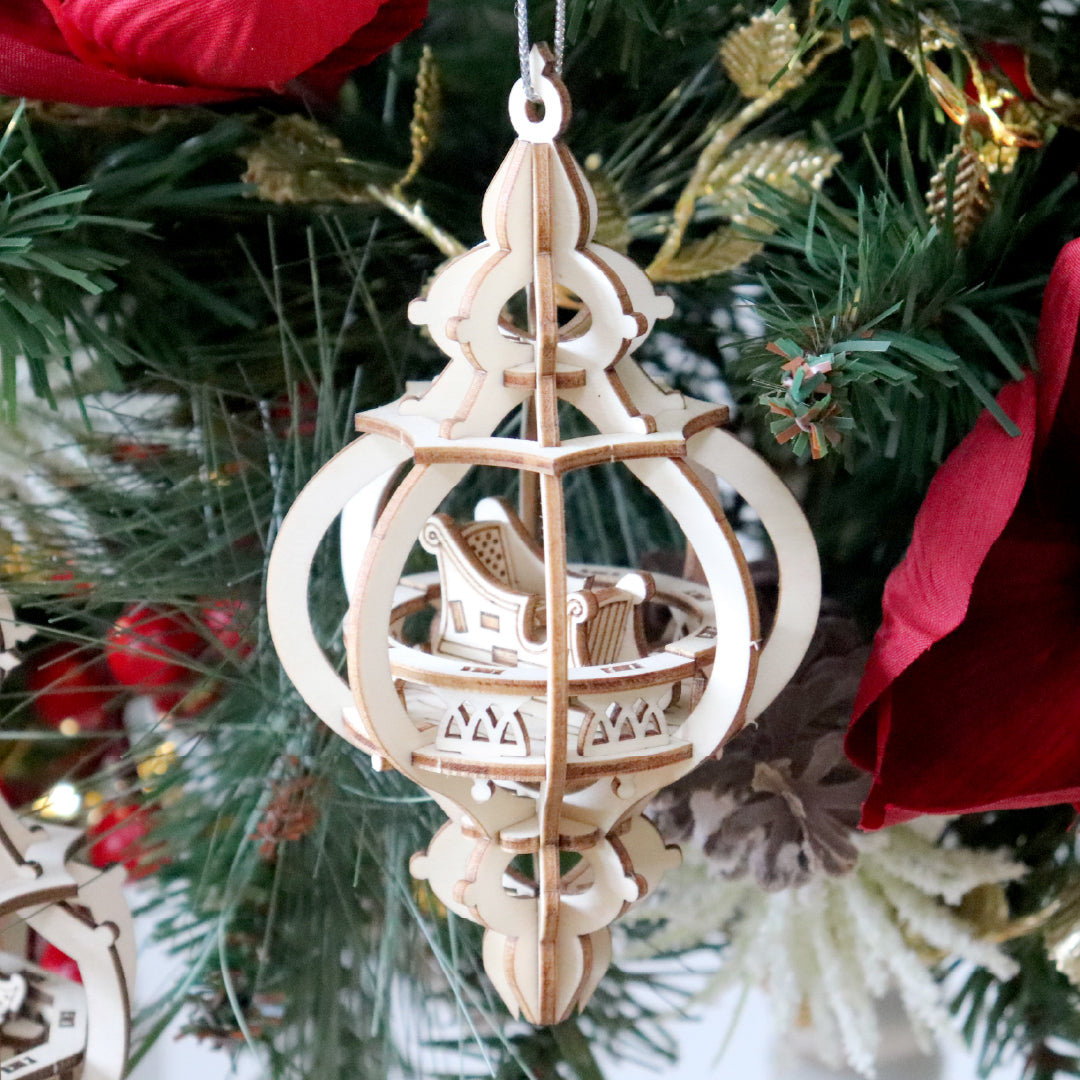 Happy Holidays Christmas Baubles