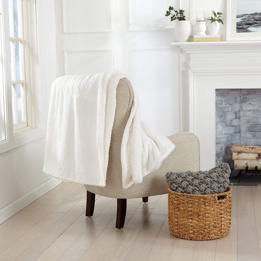 Velvet Plush Sherpa Bed Blanket, Kinsley Collection
