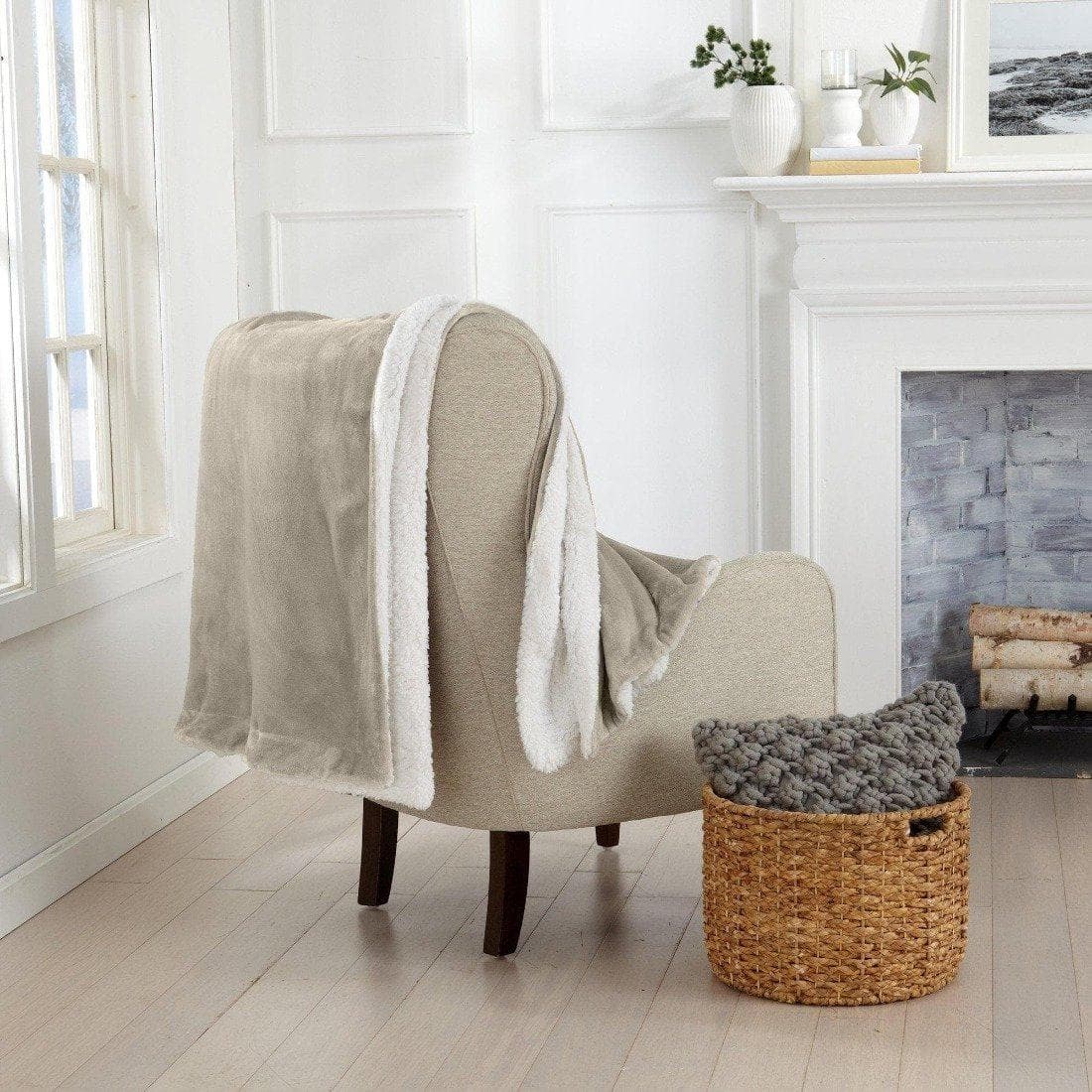 Velvet Plush Sherpa Bed Blanket, Kinsley Collection